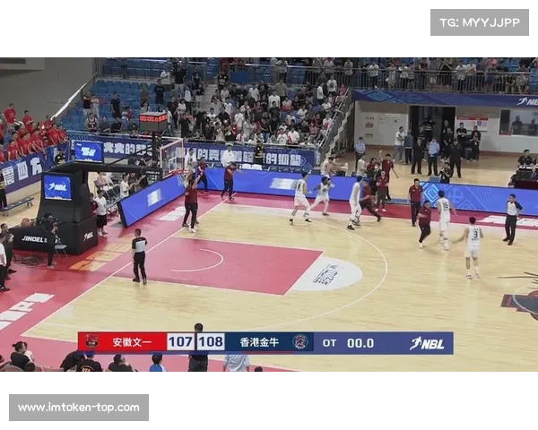 香港金牛复仇湖北净胜25分 詹姆斯与厄特尔双核联手砍下47分 香港金牛复仇湖北净胜25分 詹姆斯与厄特尔双核联手砍下47分